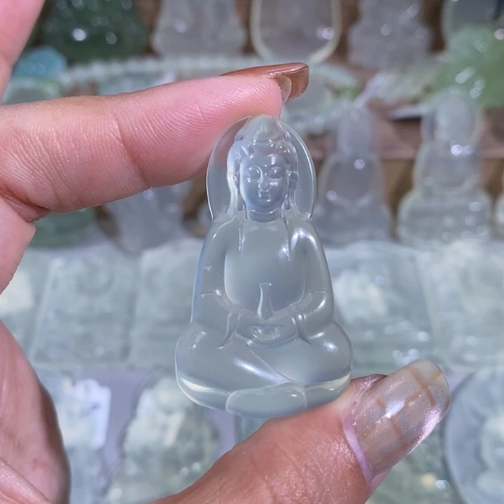 未镶嵌岫玉颈饰吊坠