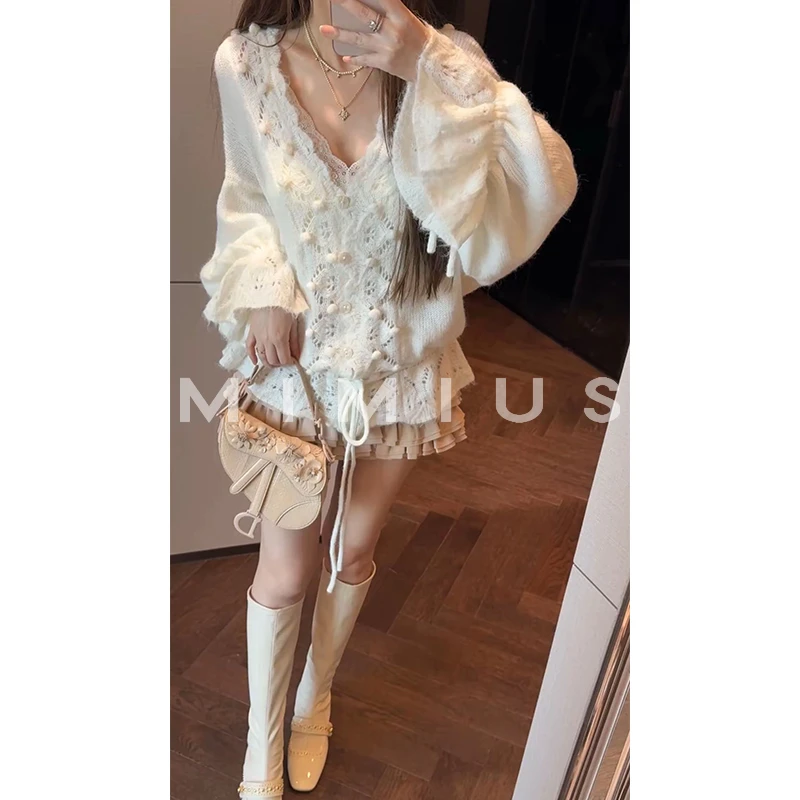 【mimius】肉肉 法式温柔纯欲够花镂空毛球V领针织衫+裙裤 WG08034