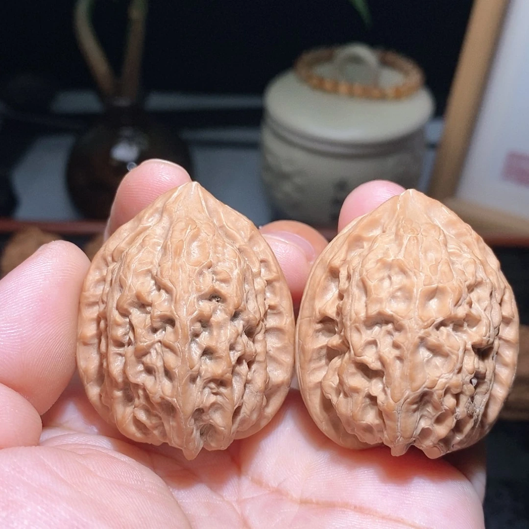 【闪购商品】文玩核桃吊坠沈鸡