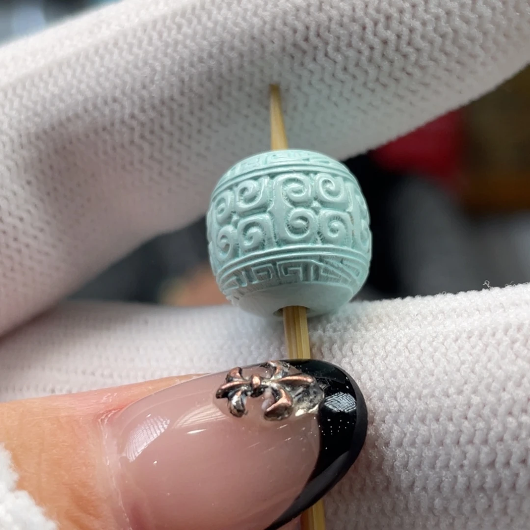 绿松石未镶嵌挂件