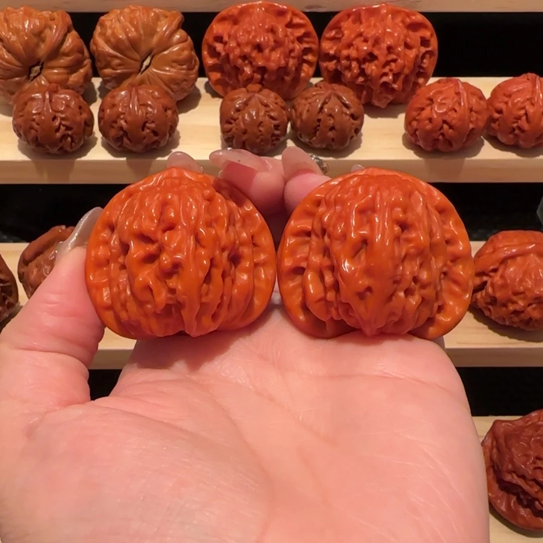 文玩核桃吊坠玉化盘龙虎头42精品2575