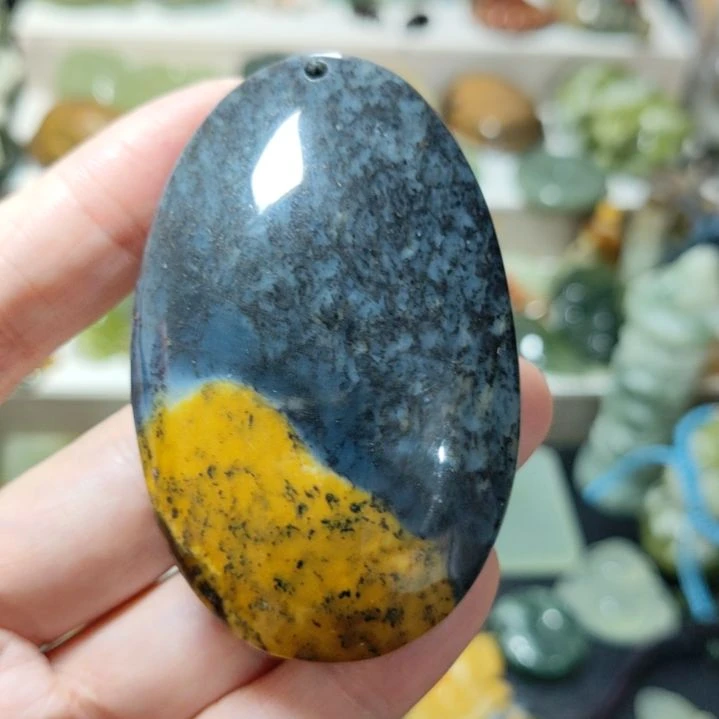 岫玉挂坠款式未镶嵌