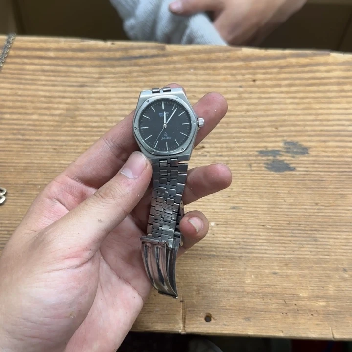 艾*伦哈哈哈哈哈哈娇娇