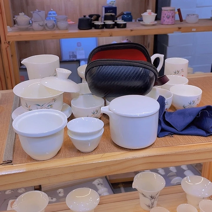 纯白旅行套装套装