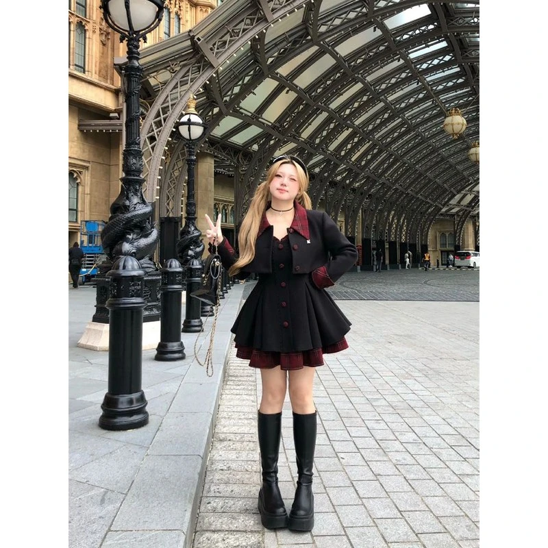 大码mm高级设计小香风穿搭连衣裙秋季新款收腰显瘦裙子+外套套装