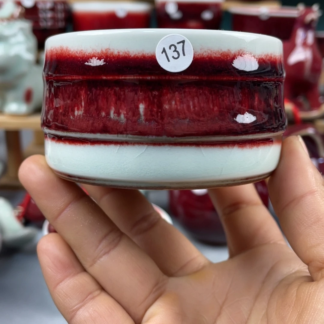 瓷片纯手工制作………