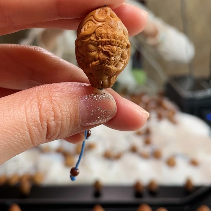 橄榄核吊坠橄榄核