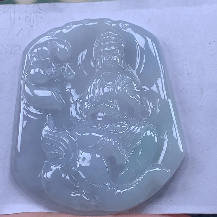 颈饰未镶嵌翡翠普贤菩萨吊坠
