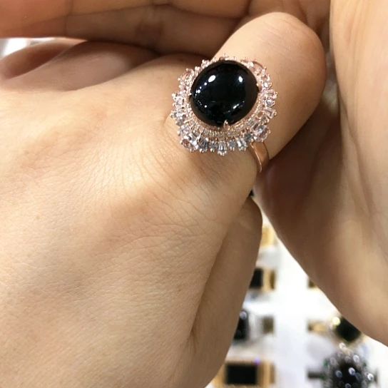 翡翠戒指18K金镶嵌大**翅缅甸天然A货翡翠