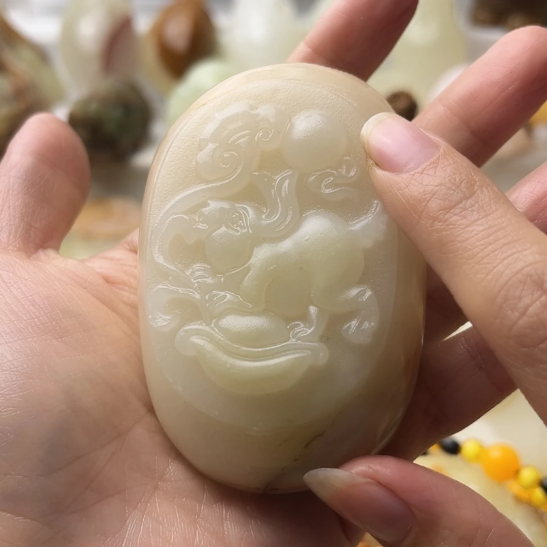 石材方解石手把摆件不退换兔微瑕