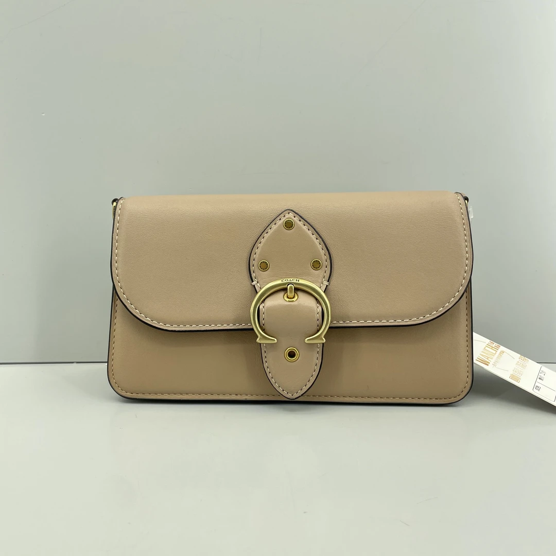 95新 COACH/蔻驰 beat21奶茶色斜挎包21*12*6cmE022207