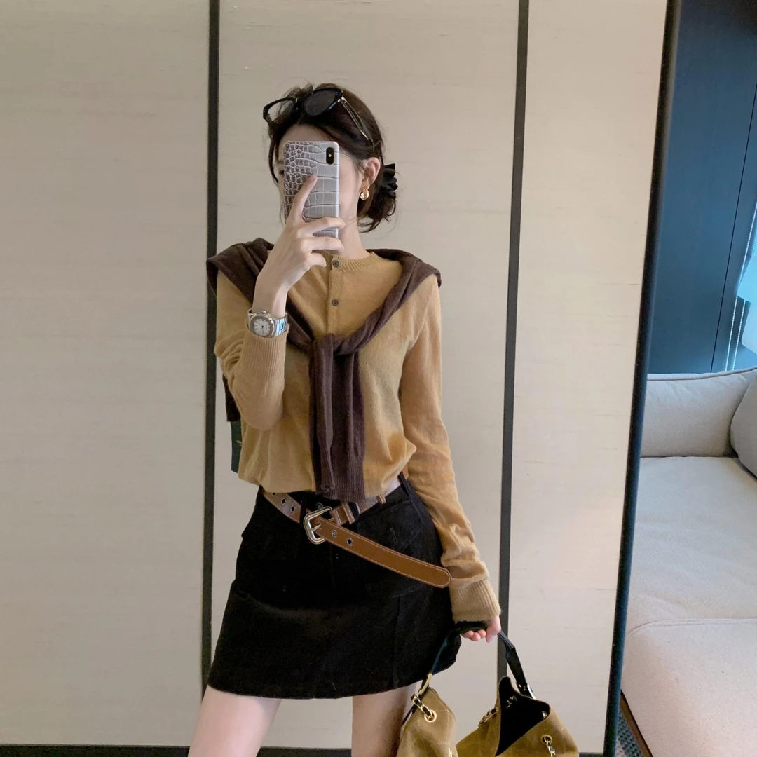 巨好看的早秋穿搭韩系慵懒减龄针织开衫上衣两件套毛衣复古半身裙