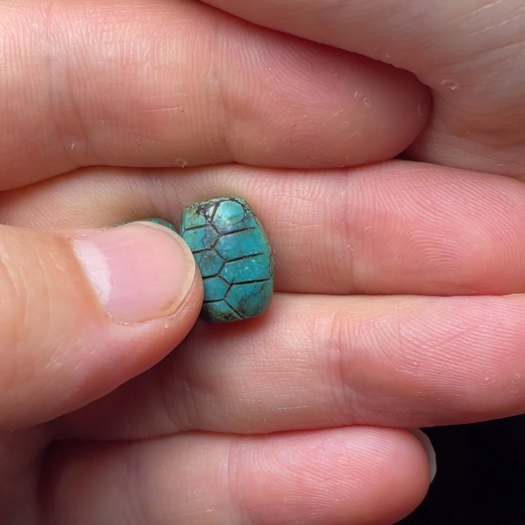 甜***甜和田玉未镶嵌珠宝奇石