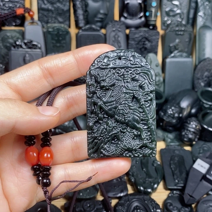 和田玉（青玉）颈饰未镶嵌