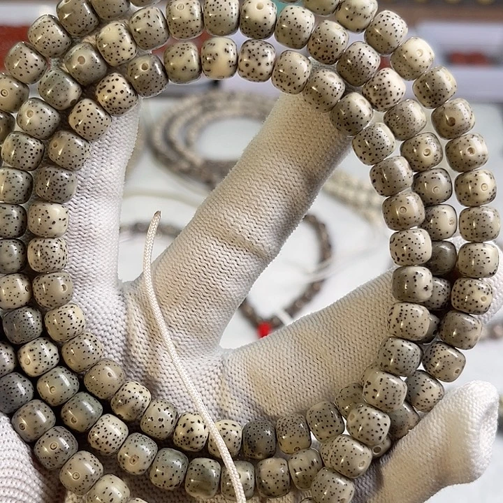 星月菩提手串豆青绿色星月长串