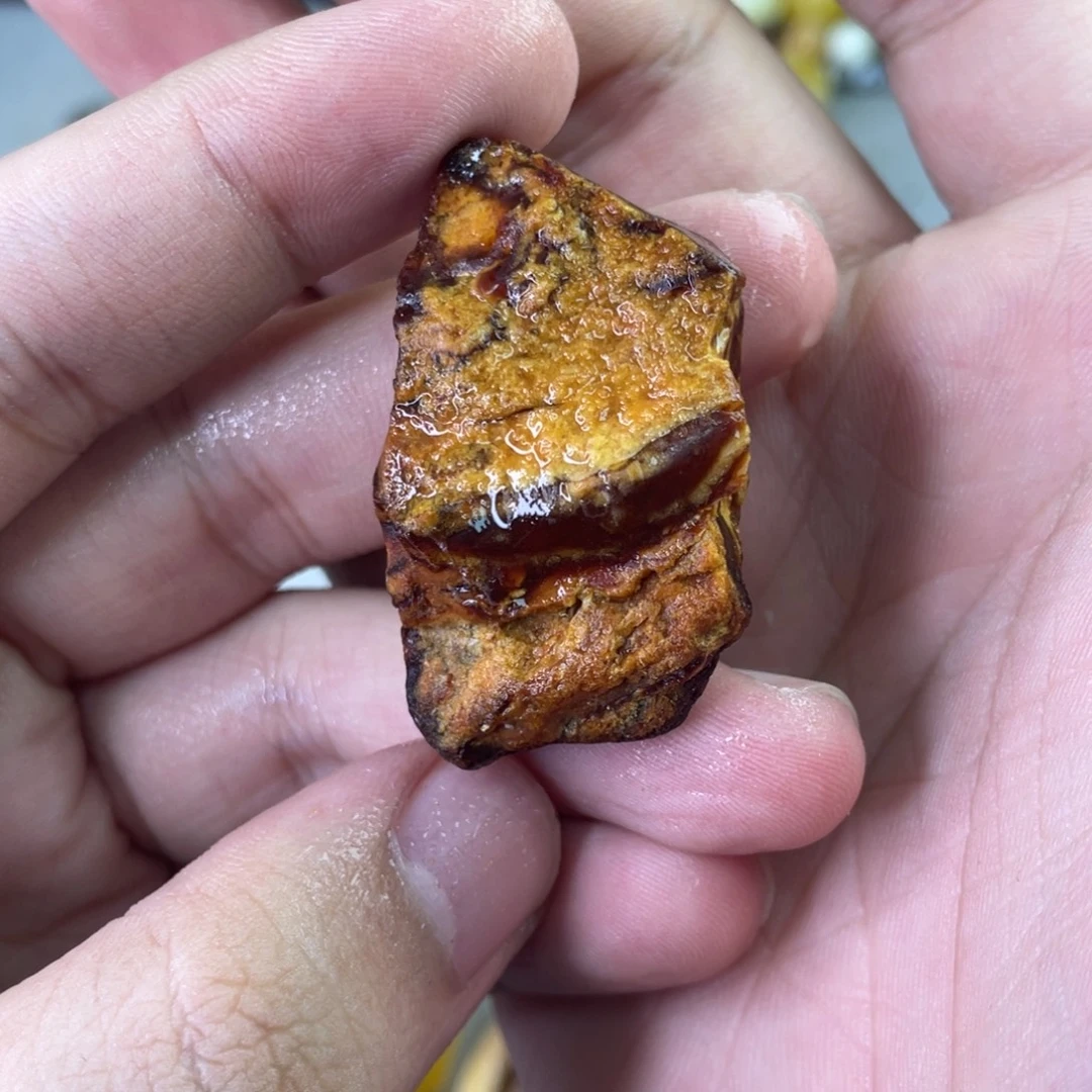 定制琥珀天然琥珀