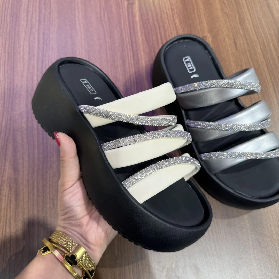 【卷姐】919-16-厚底增高凉拖鞋女夏新款外穿时尚水钻松糕一字拖