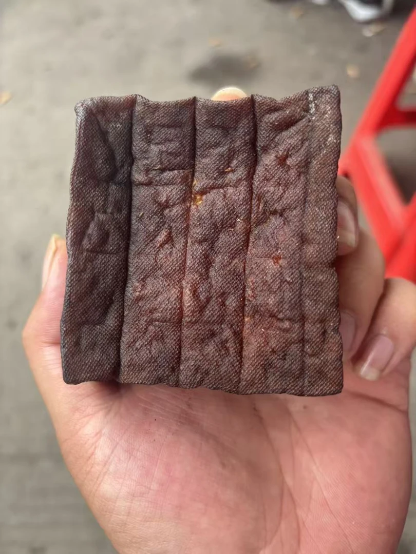 沅陵农家柴火烟熏腊豆腐干