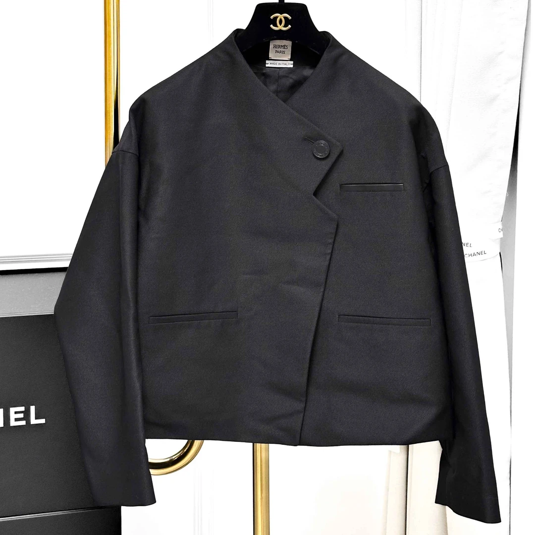 99新 Hermes/爱马仕 36码 黑色 长袖 短款 外套