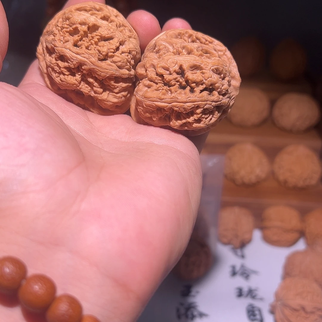 吊坠文玩核桃天残脚大粗筋
