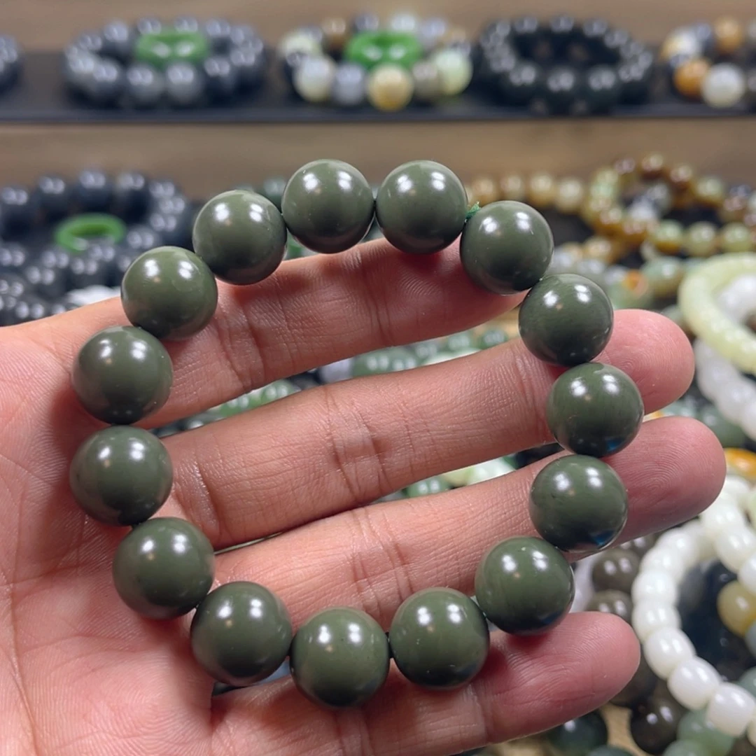 和田玉手串未镶嵌