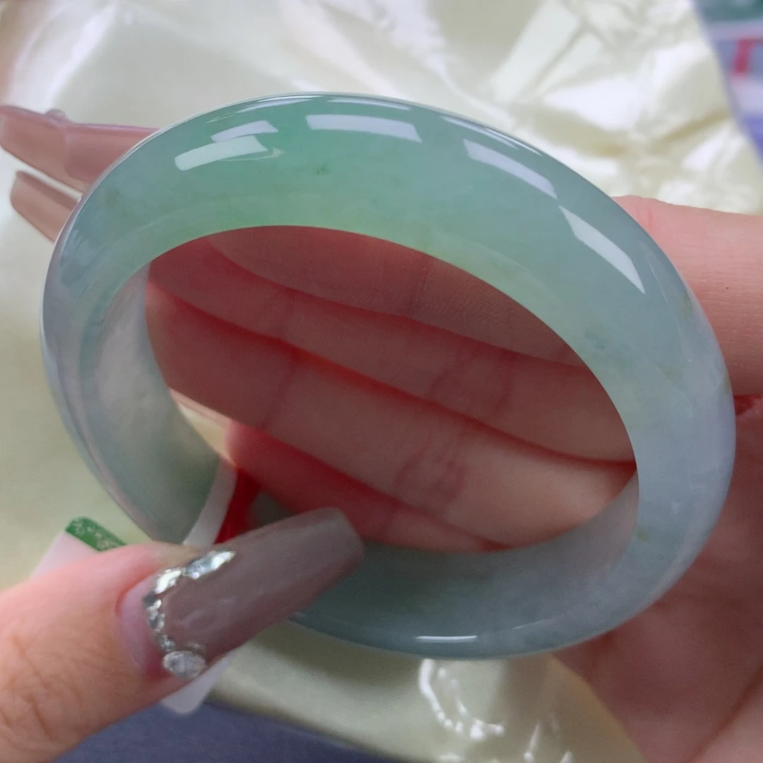 翡翠手镯未镶嵌54.9正圈