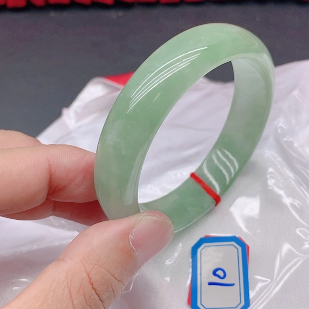 非金属翡手镯10000000