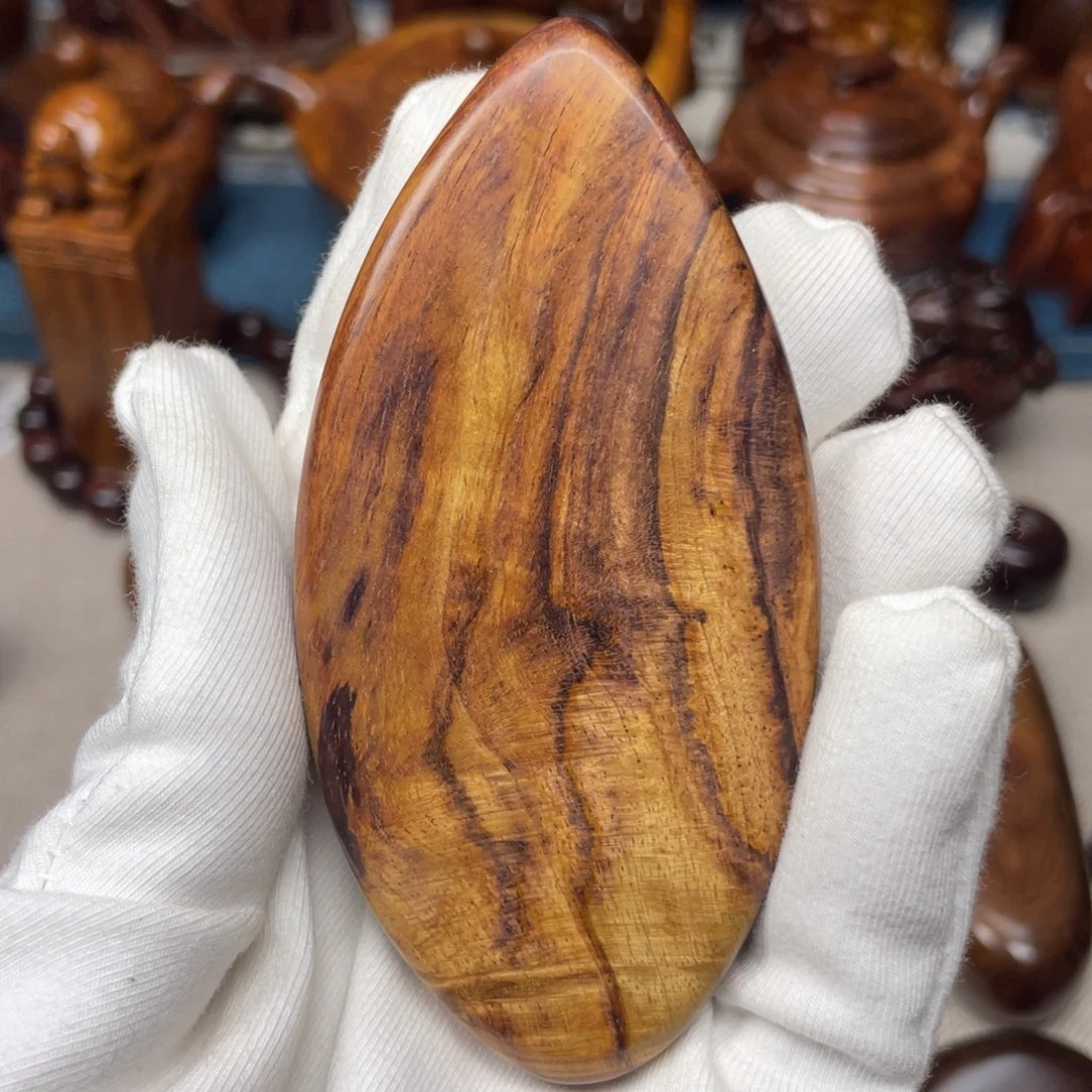 黄花梨/降香黄檀手把件