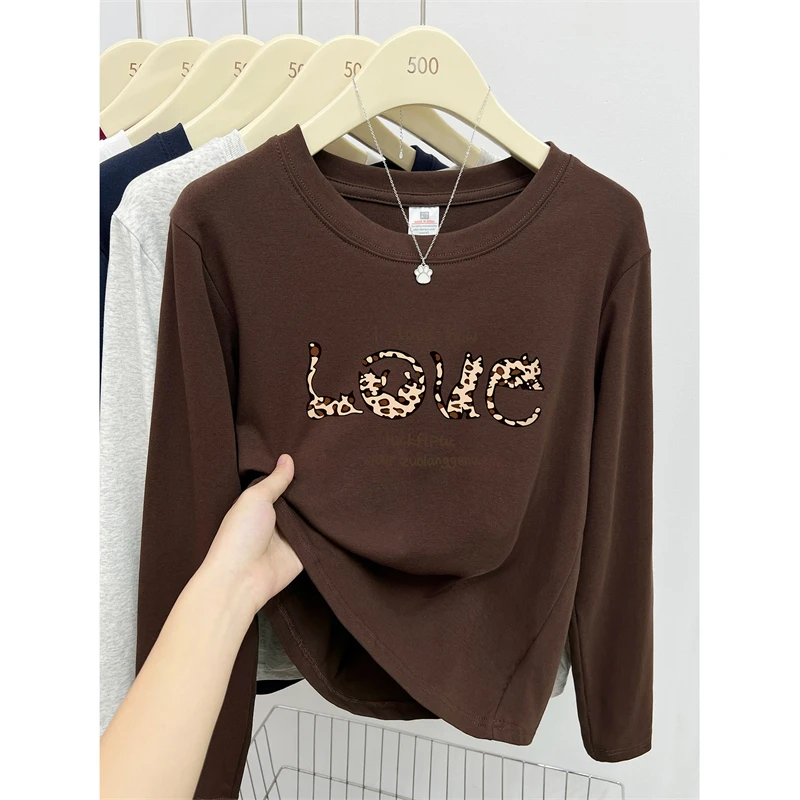 洋气印花正肩长袖t恤女装大码打底衫秋季新款抓绒显瘦内搭上衣服