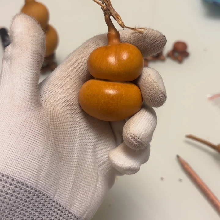 s***i手捻的小可爱葫芦