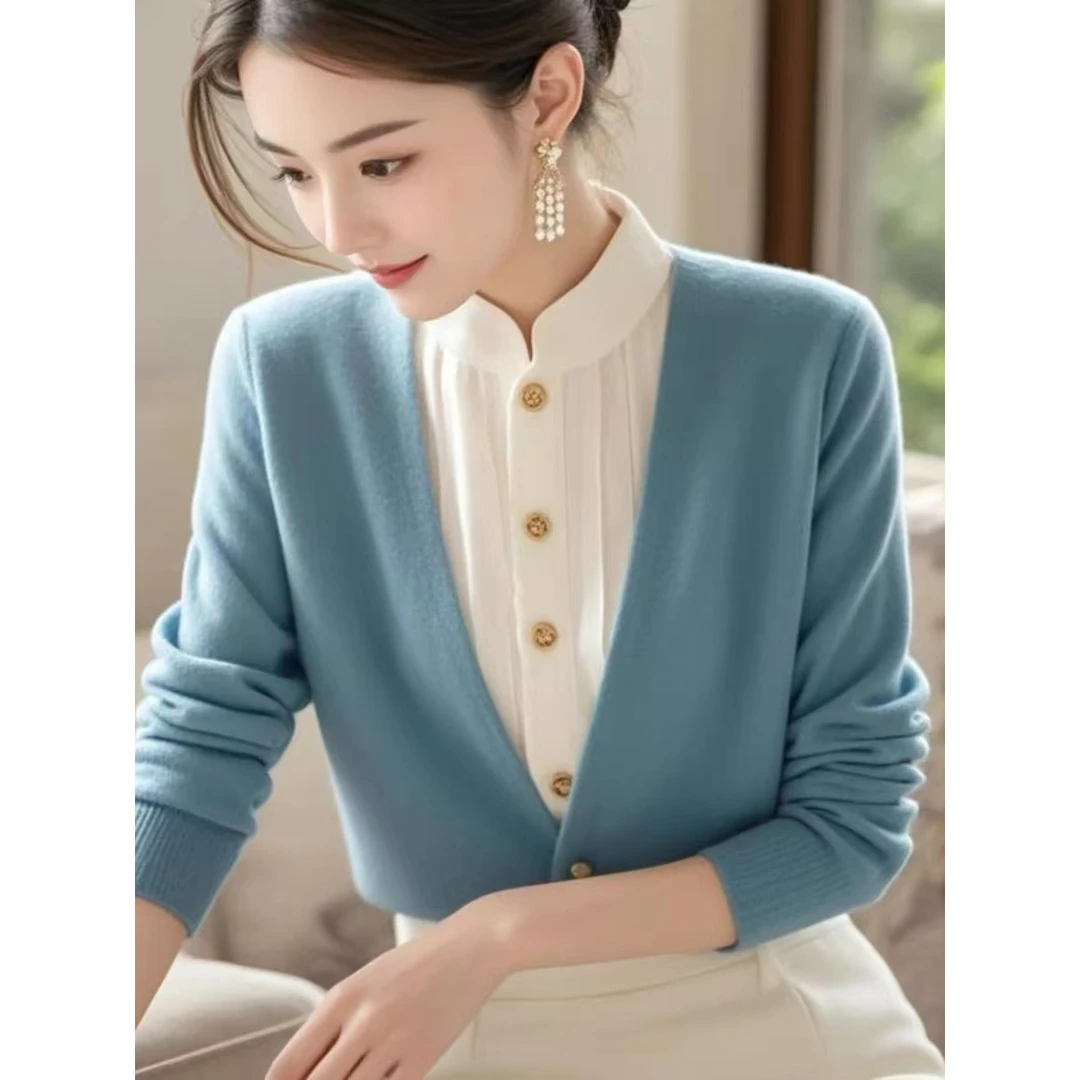 蓝色假两件毛衣女冬季新款高级感新中式上衣气质立领通勤针织衫服
