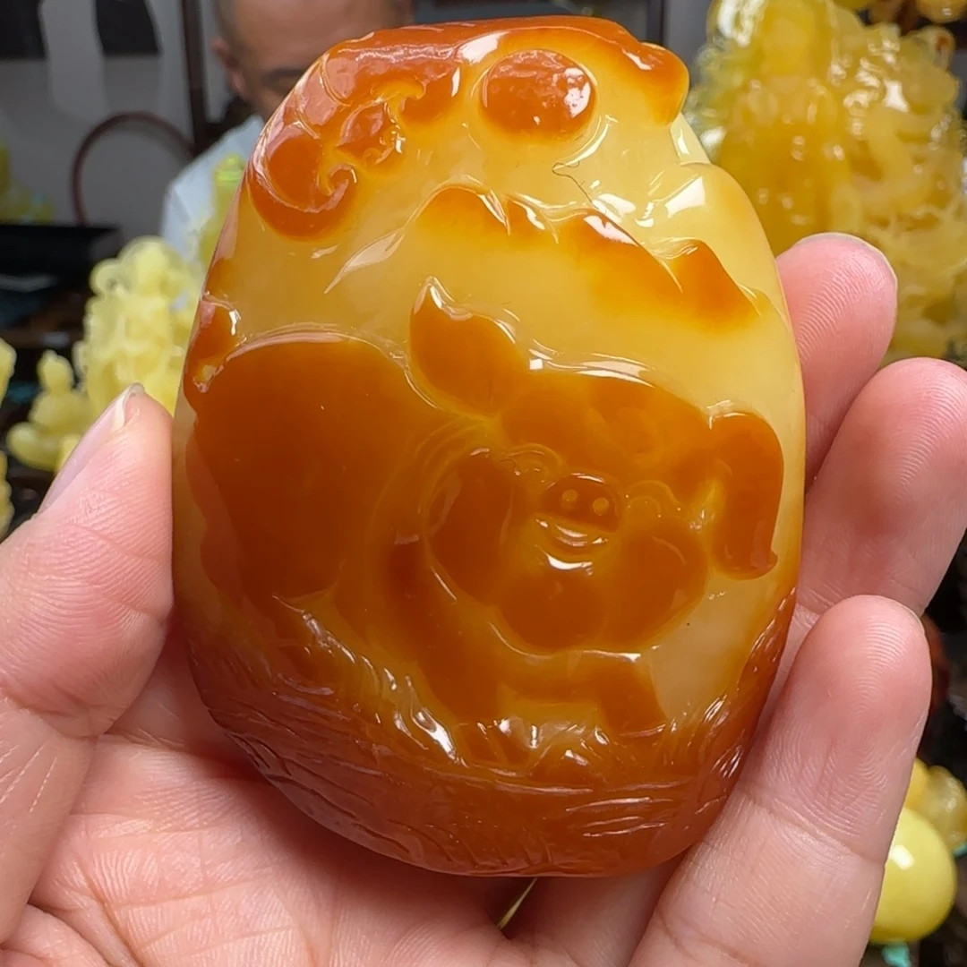 蜜蜡未镶嵌珠宝奇石