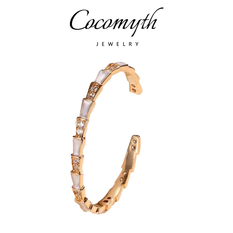 铜合金仿珍珠手镯  COCOMYTH 高档轻奢时尚开口鱼骨手镯D517