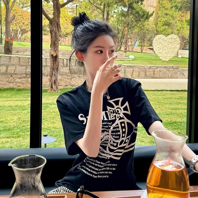 2025欧货爆款t恤女潮流设计感土星字母印花春夏宽松短袖百搭上衣