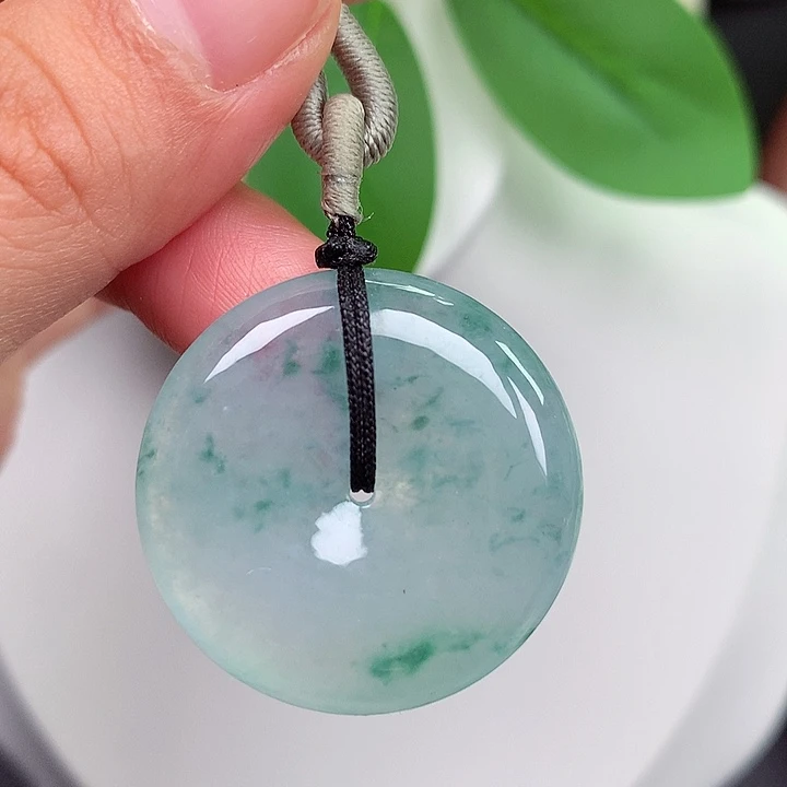 颈饰未镶嵌翡翠平安扣 29.2x5.9mm