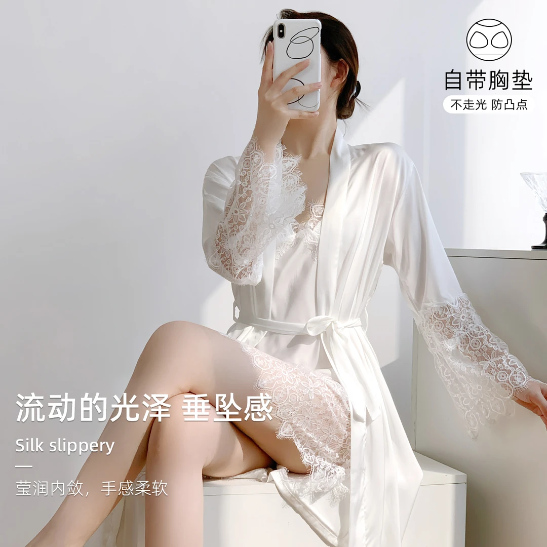 性感睡衣纯欲风女士吊带冰丝睡裙女款春装夏季蕾丝睡袍薄款带胸垫