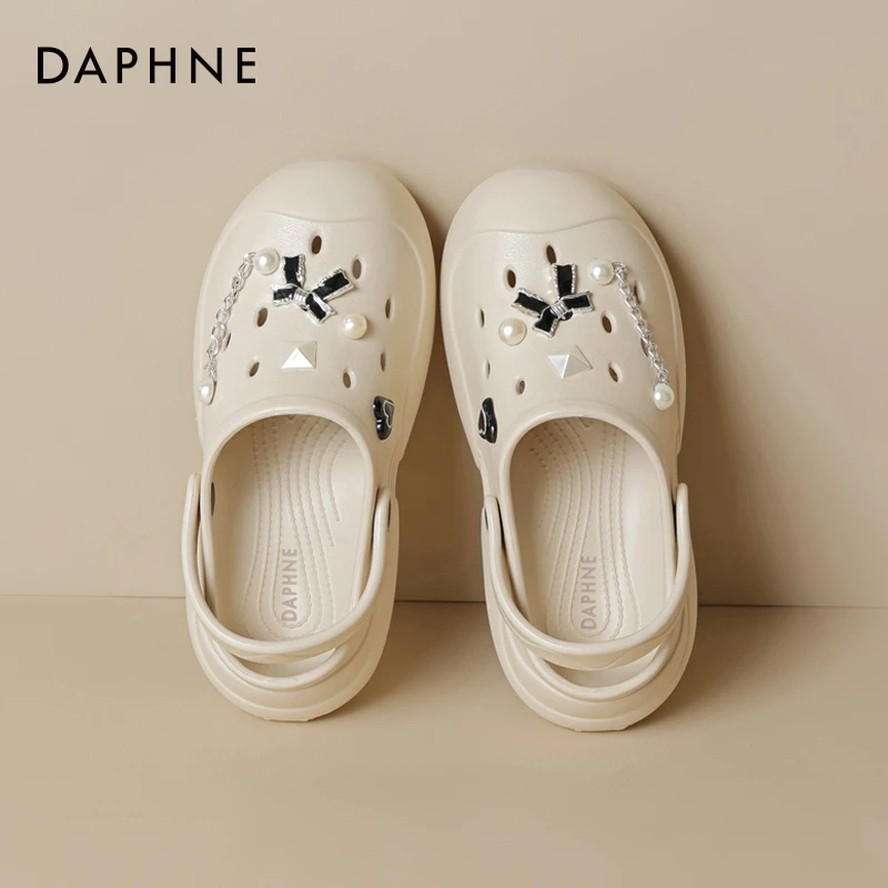 达芙妮厚底洞洞鞋女款夏季外穿新款包头拖鞋女增高海边沙滩鞋女潮