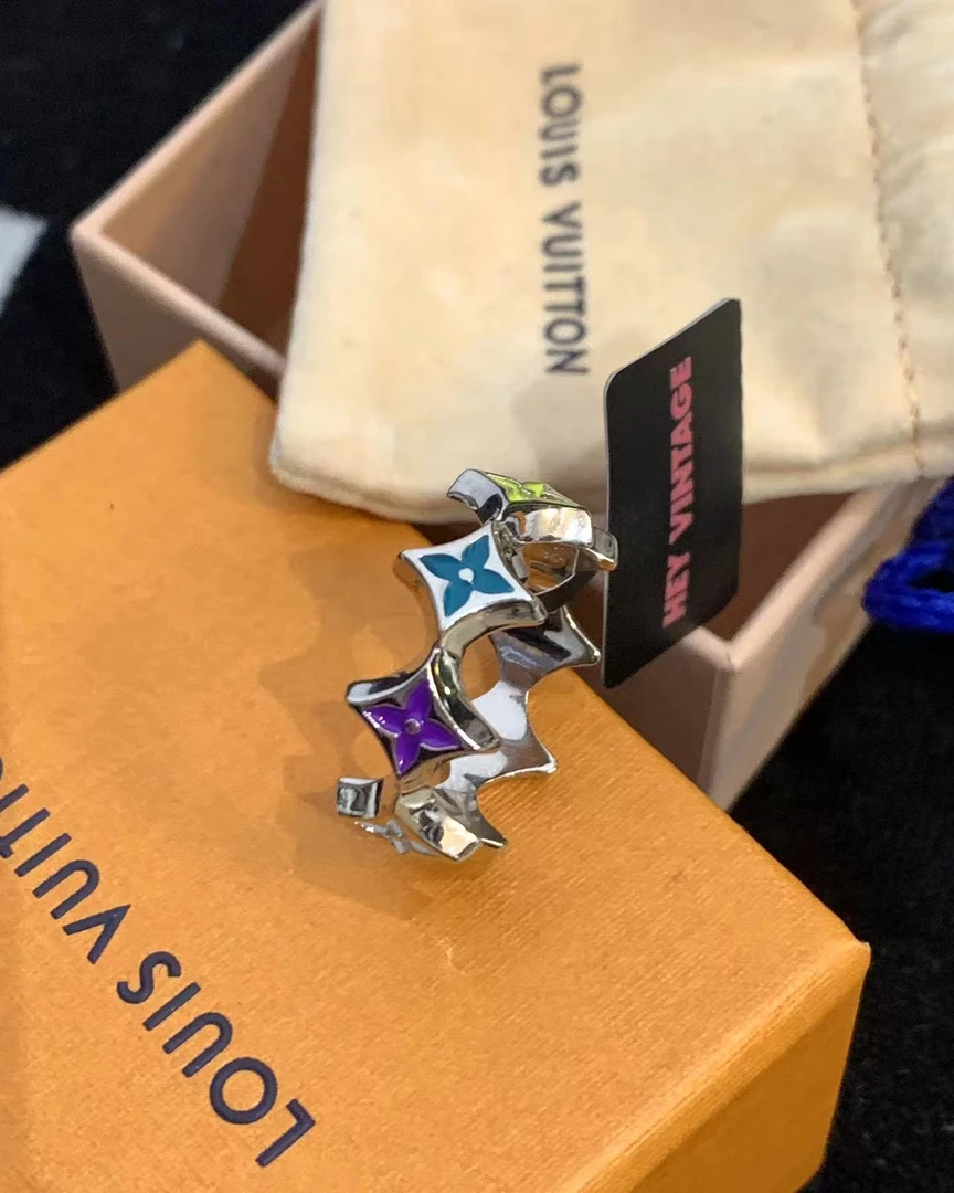 99新 LouisVuitton/路易威登 花卉戒指 M码 17938914