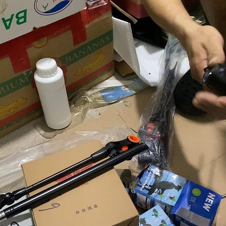 黑金刚地插支架随机发两根