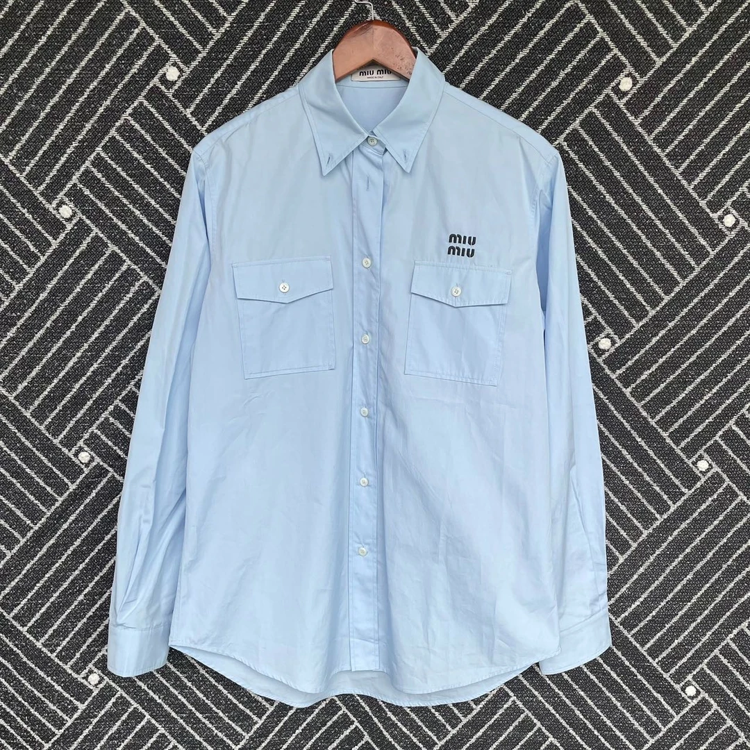 99新 MIU MIU/缪缪 99新miumiu长袖衬衫/女款/蓝色/38码/18069
