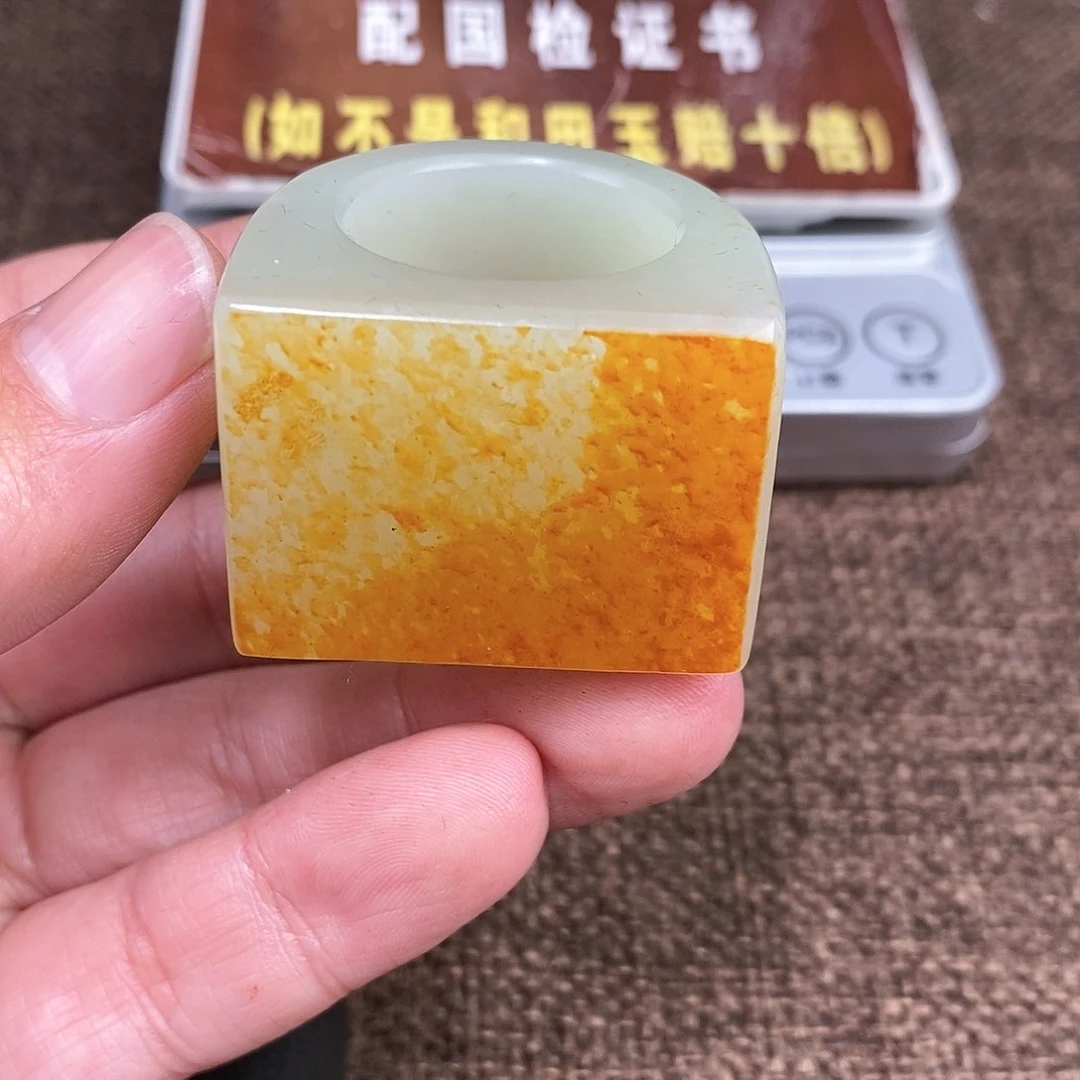 和田玉颈饰未镶嵌老*