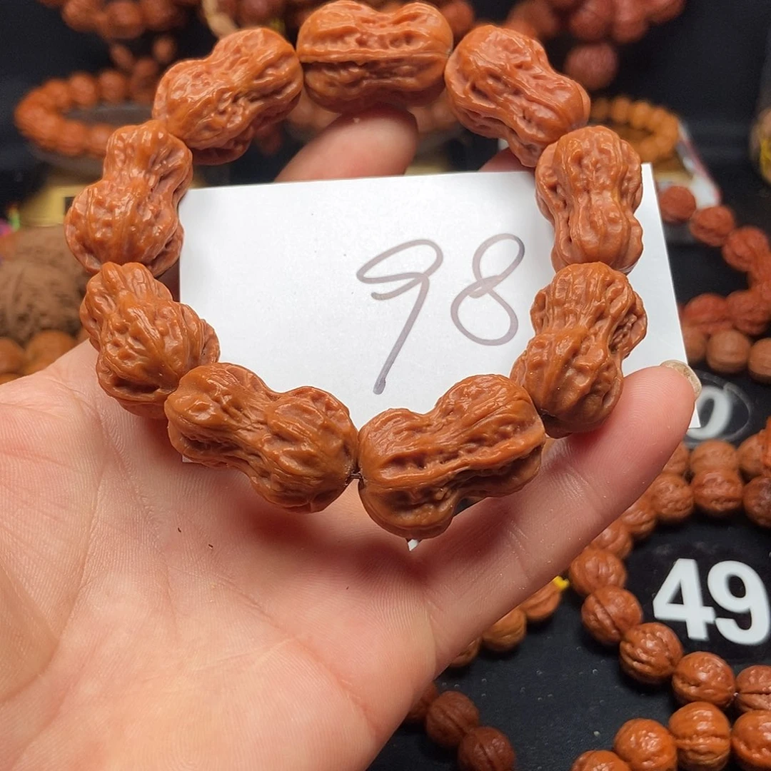 卢***️手串文玩核桃花生20