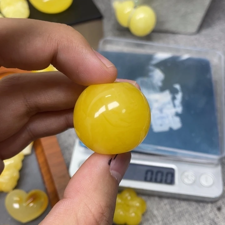 老***好琥珀未镶嵌珠宝奇石