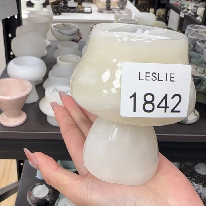 X1842.            蓝风铃味道