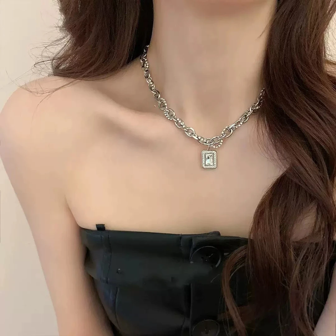 钛钢锆石吊坠 高品质双层拼接钛钢锆石吊坠男女同款饰品