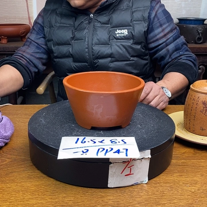 紫砂花盆货号一只PP47