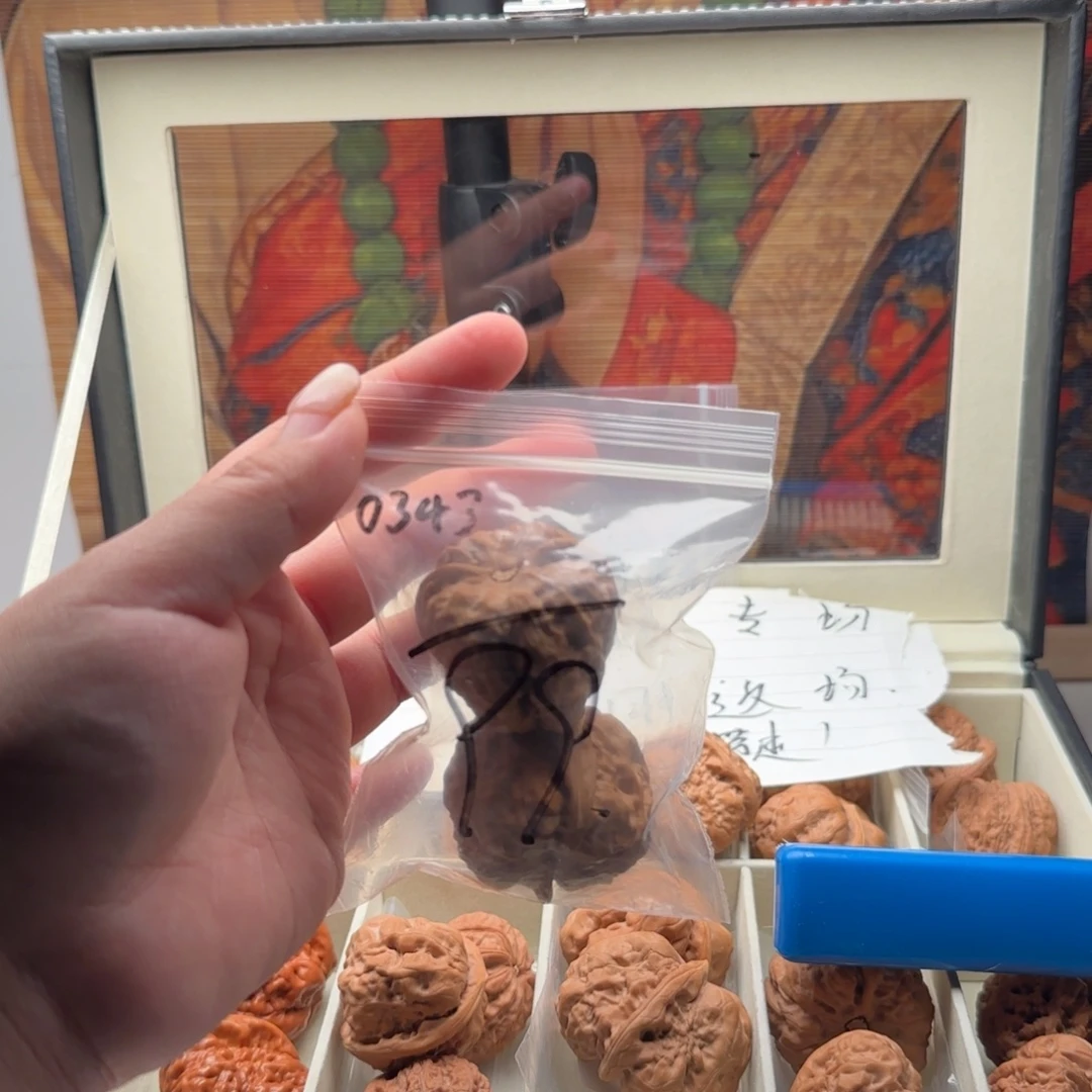 文玩核桃吊坠0343