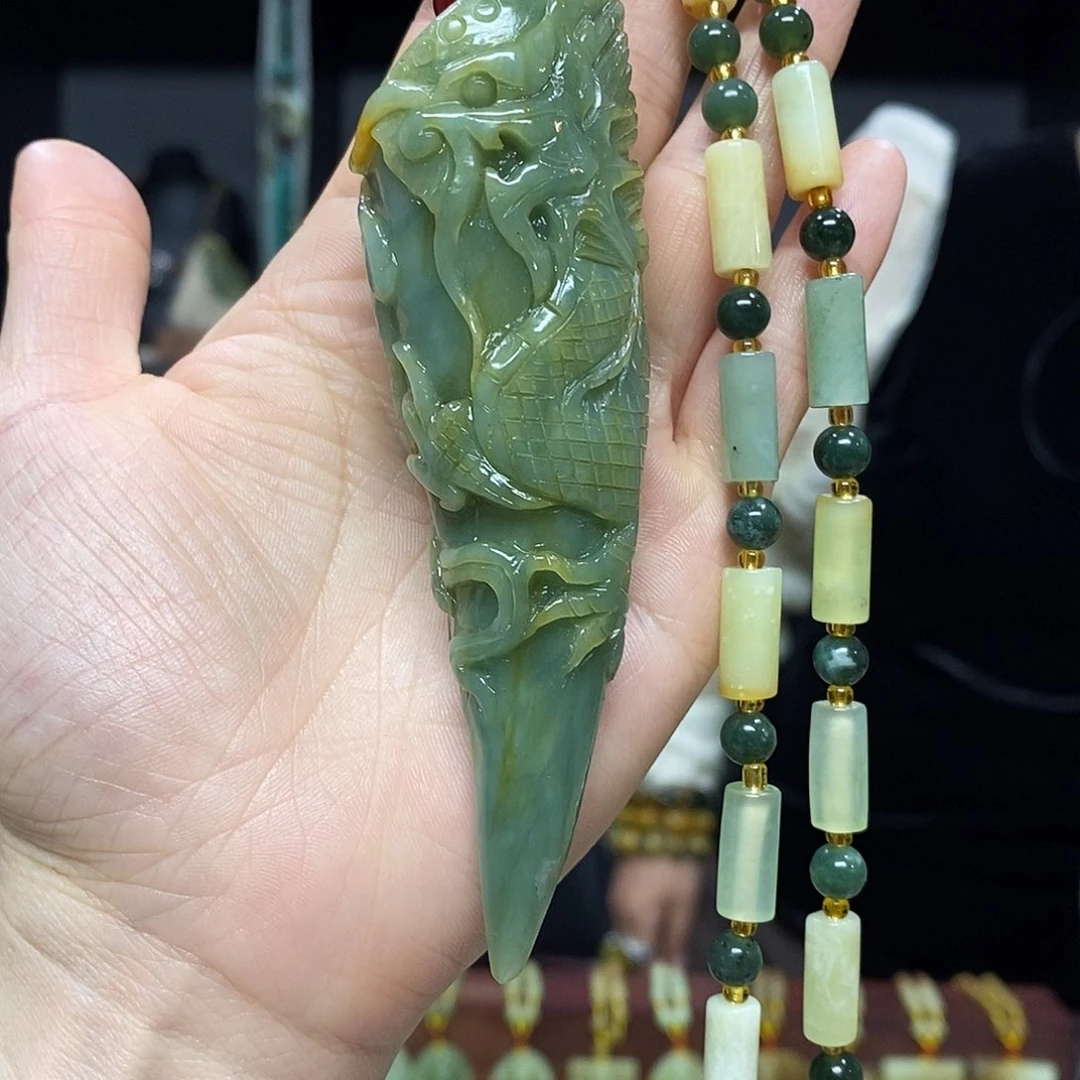 岫玉挂件吊坠未镶嵌