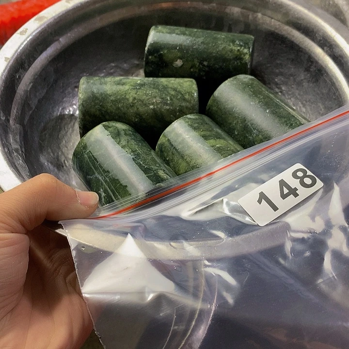 蛇纹石玉珠宝半成品未镶嵌用****9148