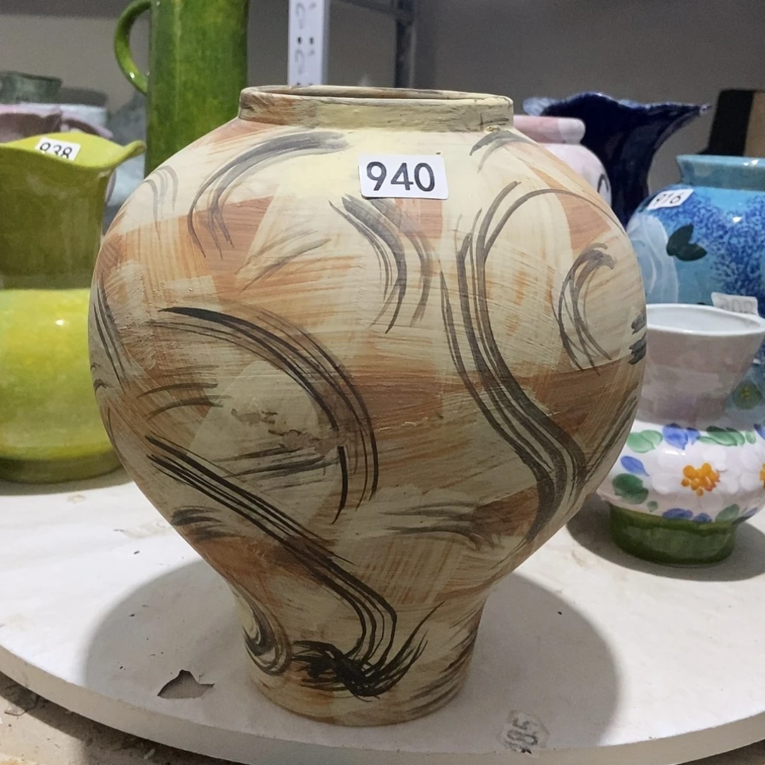 景德镇高温花瓶瑕疵